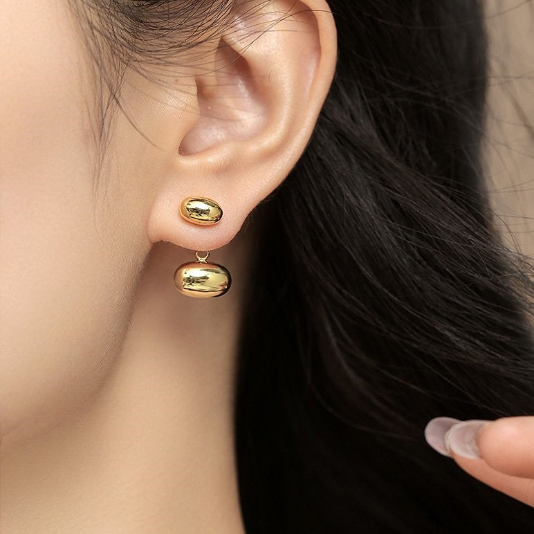 Chaquetas con pendientes de frijol dorado y plateado Pendientes colgantes delanteros y traseros con vibración metálica con pin de plata S925