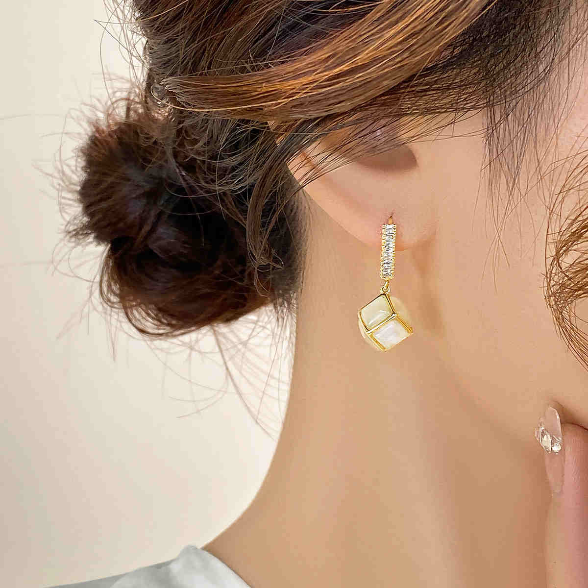 Shiny Luxury Opal Earrings Crystal Dangle Earrings