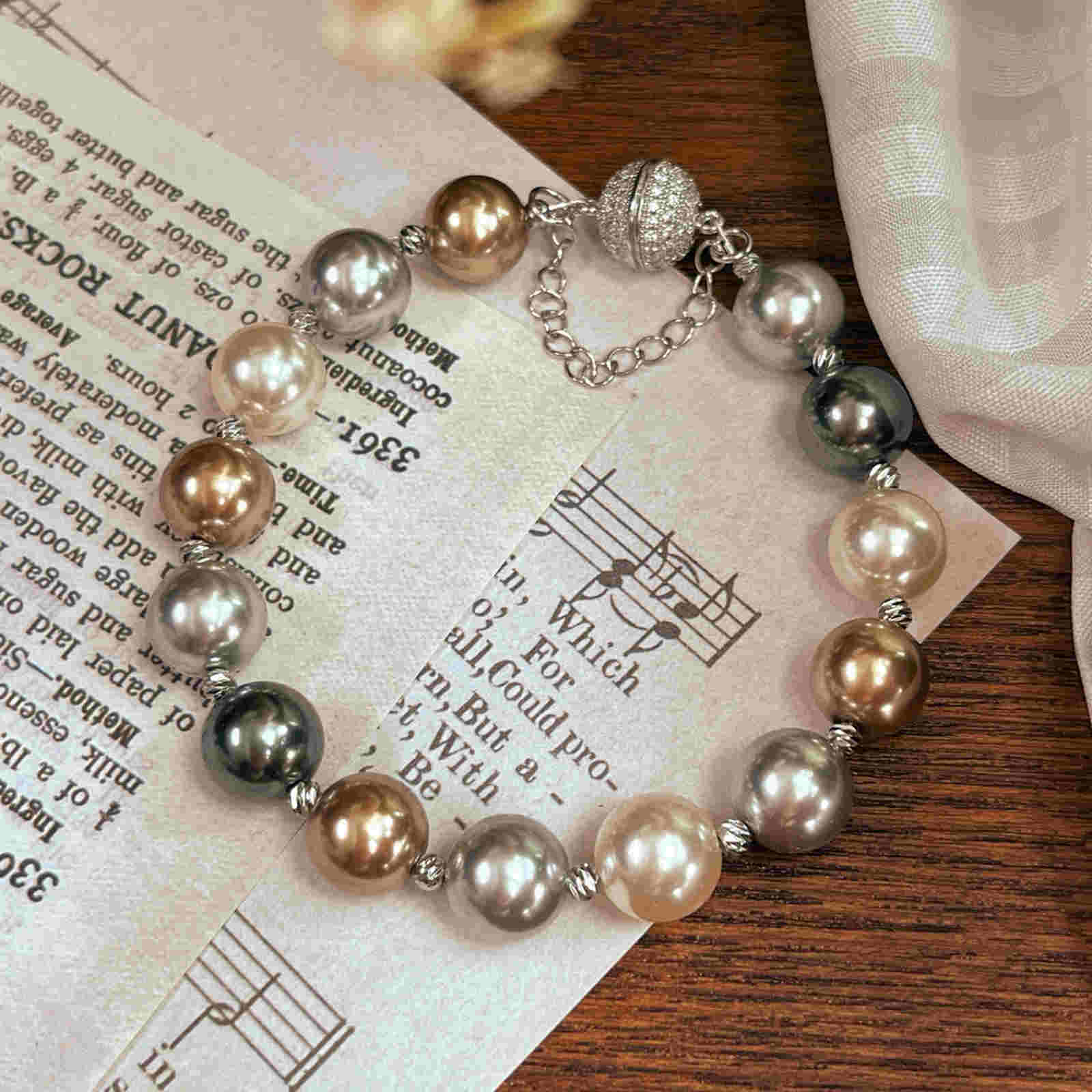 New Fashion Pearl Necklace 10mm High Luster Shell Pearl Necklace Silver Clasp 20 inch / 50cm