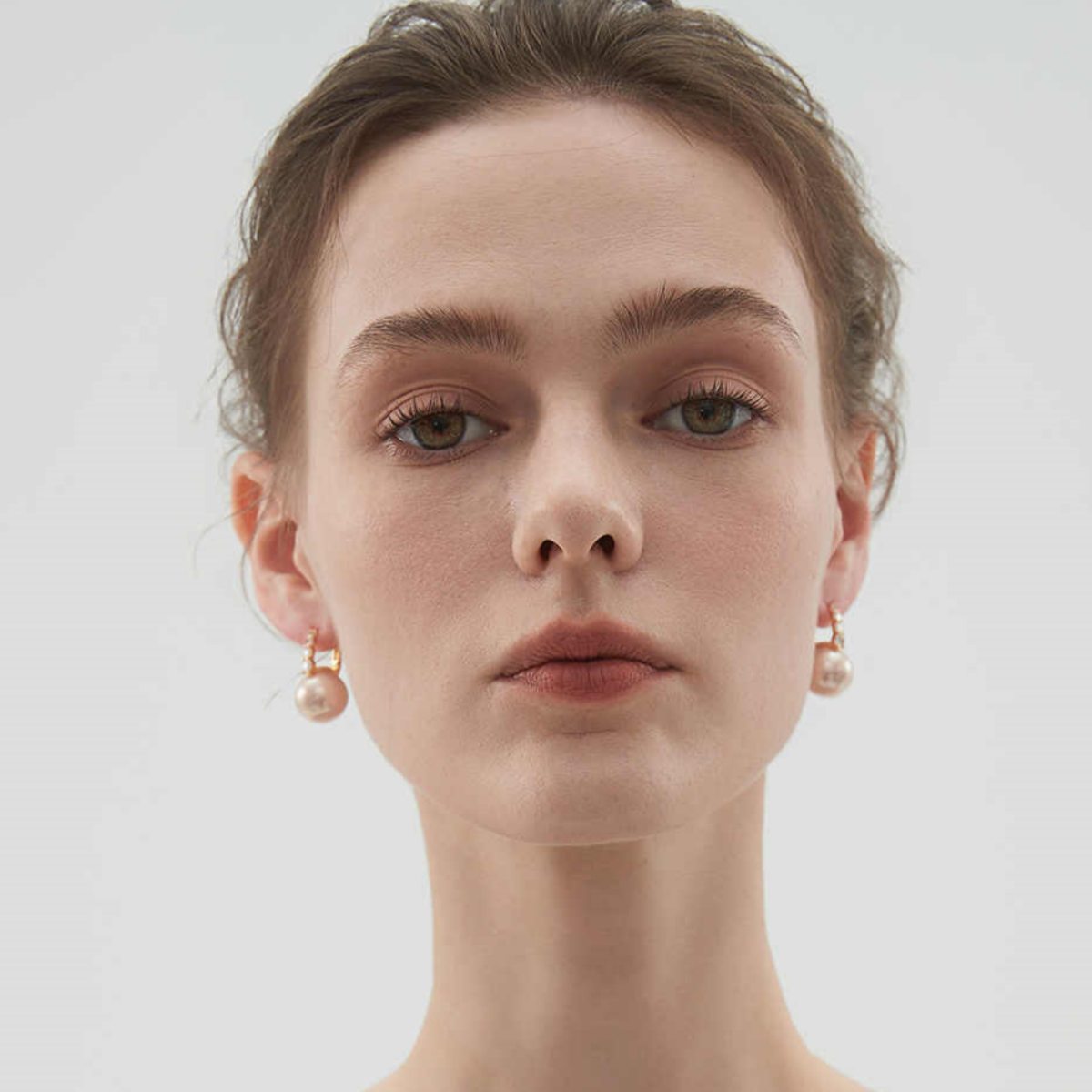 2025 Designed Pearl Drop Earrings with Crystal Hoop S925 Silver Pin