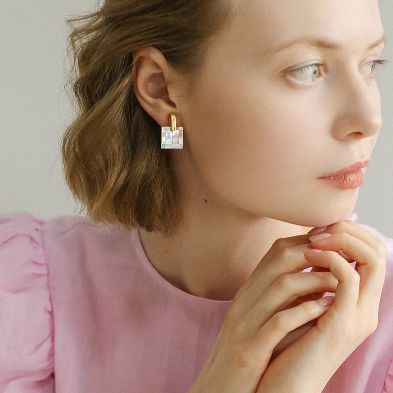 Boucles d'oreilles à tige en or Boucles d'oreilles en nacre en argent sterling