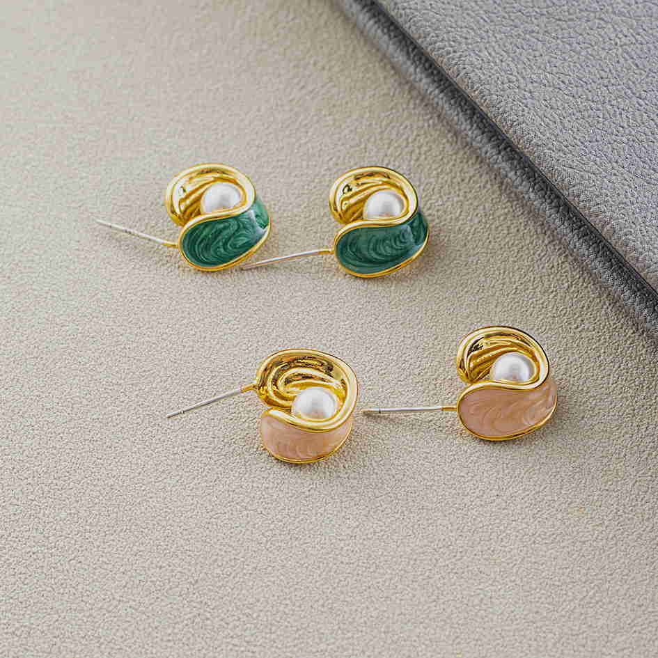 Aretes de perlas de agua dulce, aretes en forma de U de oro de 14 quilates con perlas blancas y pasador de plata