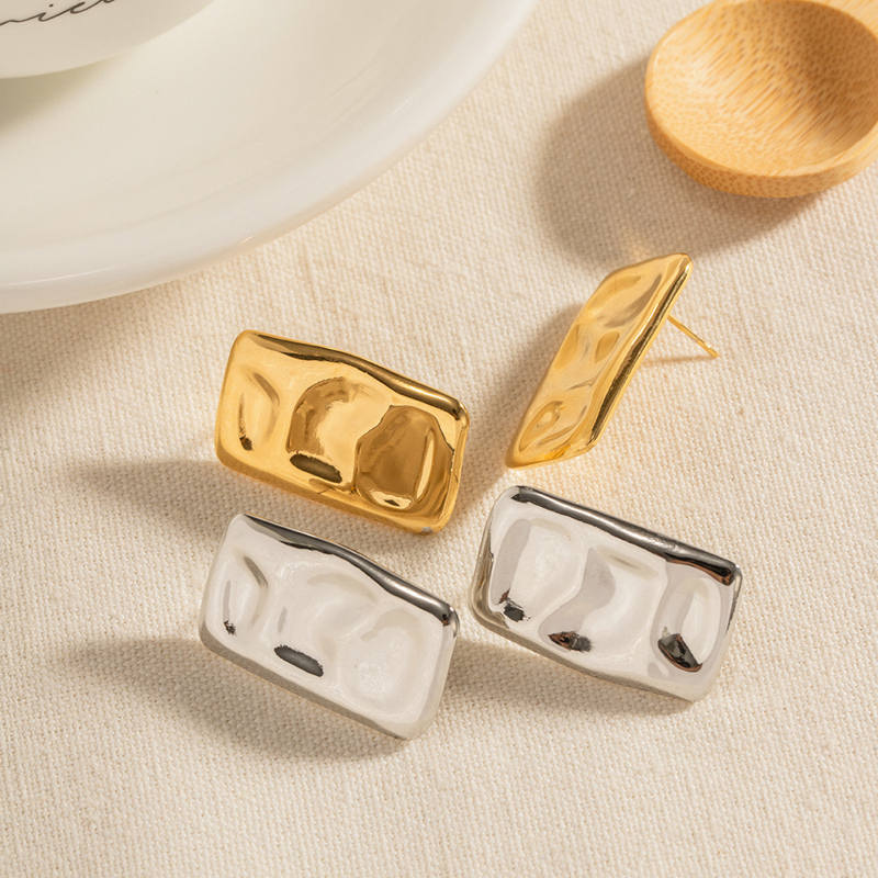 Lightweight Chunky Gold Rectangle Stud Earrings for Women Dainty Stud Earrings Minimalist Geometric Earrings Silver Pin