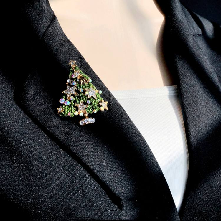 Christmas Brooches Mystery Box Delicacy Christmas Tree Brooch Xmas Gift Ideas