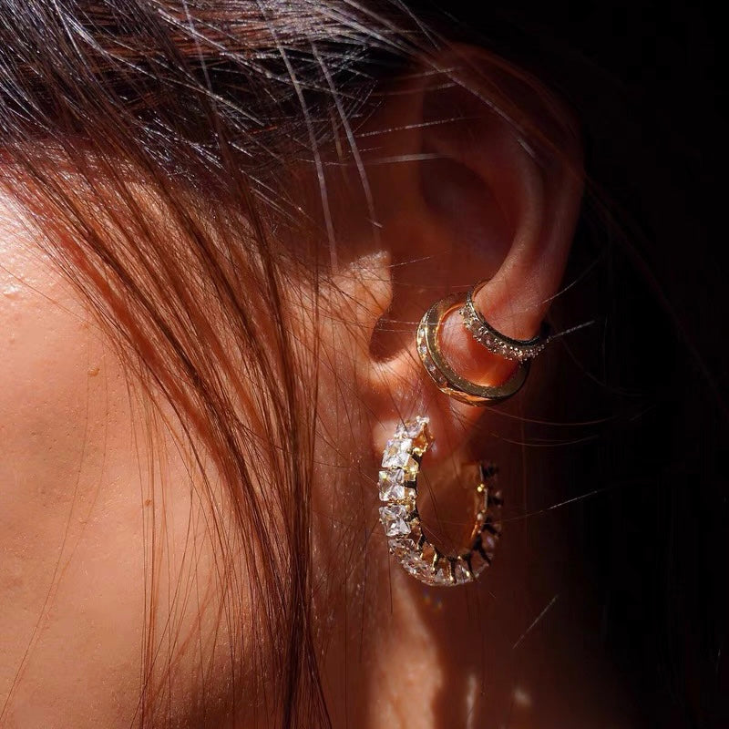 Pendientes de aro de cristal completo Pendientes de encaje de circón con pasador de plata S925