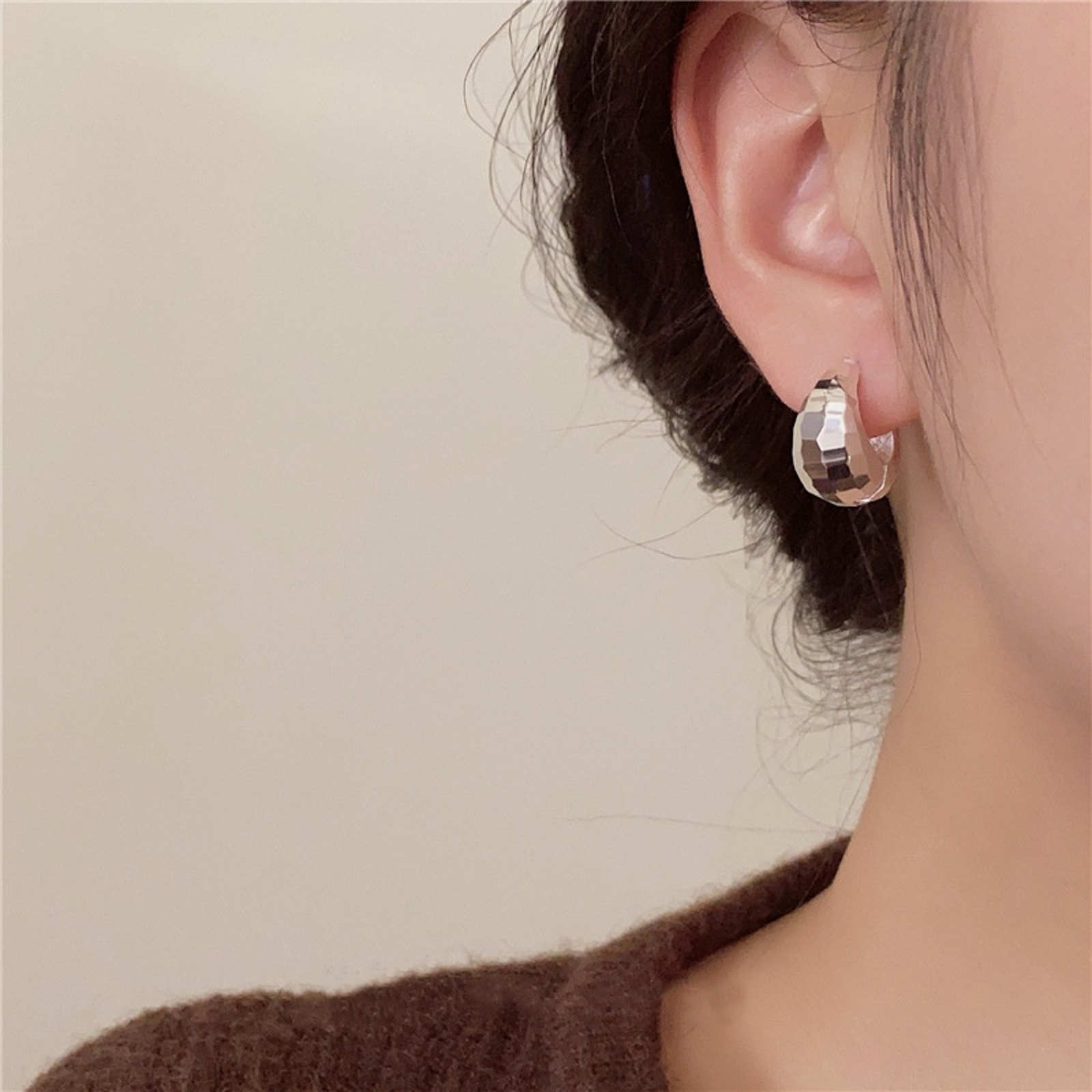Trendy 18K Gold Plated Hoop Earrings Geometry Huggie Hoop Earrings Gold and Silver