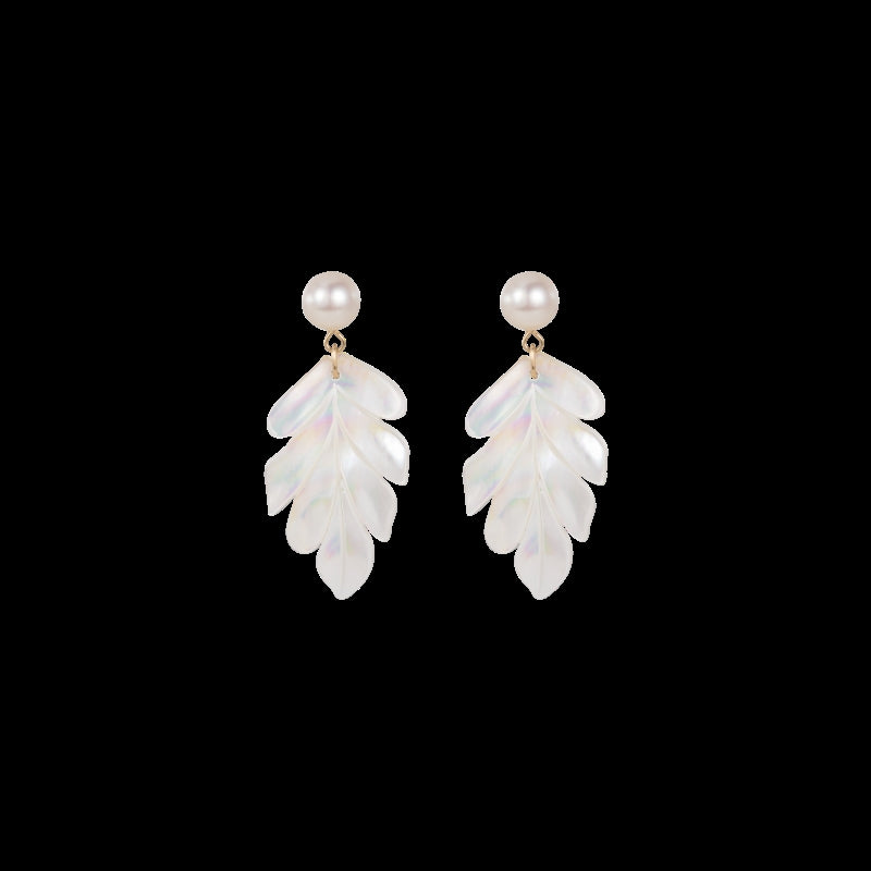 Pendientes colgantes de nácar con clip y pasador, diseño de hoja, pendientes de perlas con pasador de plata