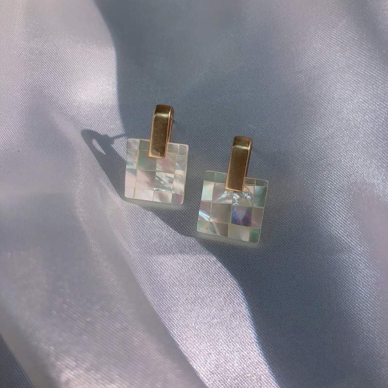 Boucles d'oreilles à tige en or Boucles d'oreilles en nacre en argent sterling