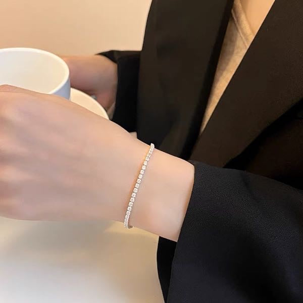 Super Shiny Diamond Bracelet Gold and Silver Tennis Bracelet with Silver Clasp 17cm for Women and Men