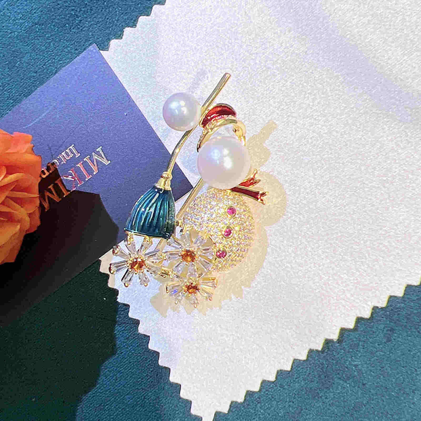 Christmas Pearl Snowman Brooch Pin Freshwater Pearl Snowploughing Cute Snowman Brooch