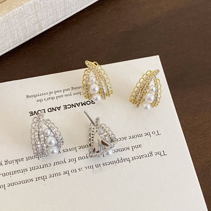 Elegant Lace Hoop Earrings White and Gray Pearl Earring Hoops with Silver Pin