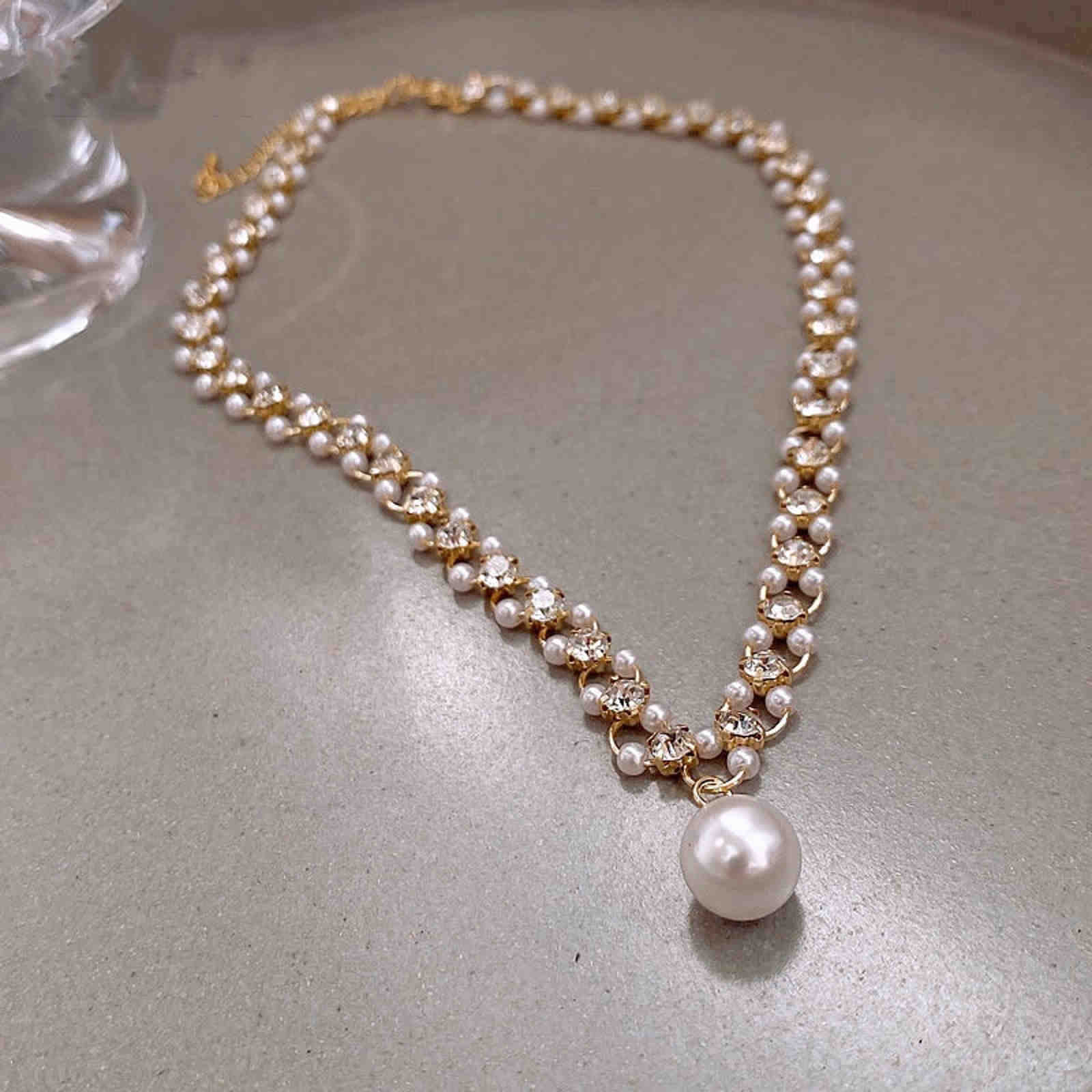Sweet Pearl Chocker Petite MlutiStrand Pearl Chain and Pearl Drop Necklace 40cm