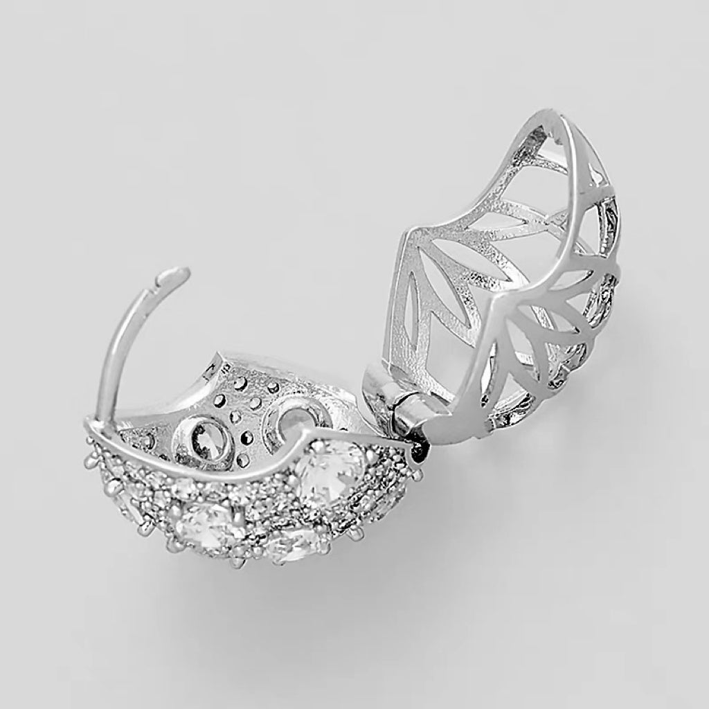 Pendientes de aro gruesos con diamantes y oro plateado, pendientes Huggie de circonita con esqueleto de 2 lados