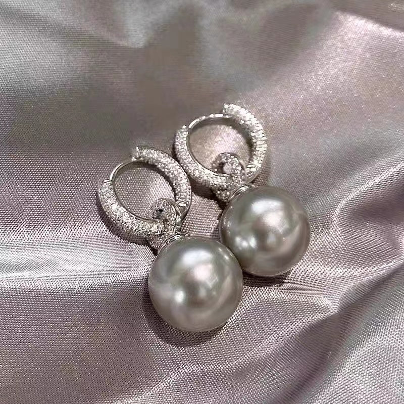 Pendientes colgantes de perlas blancas con aro de oro y diamantes, pasador de plata