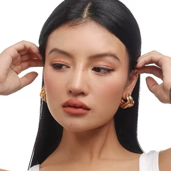 Pendientes de aro grandes con garra elegante, pendientes gruesos trenzados de oro y plata con alfileres de plata S925