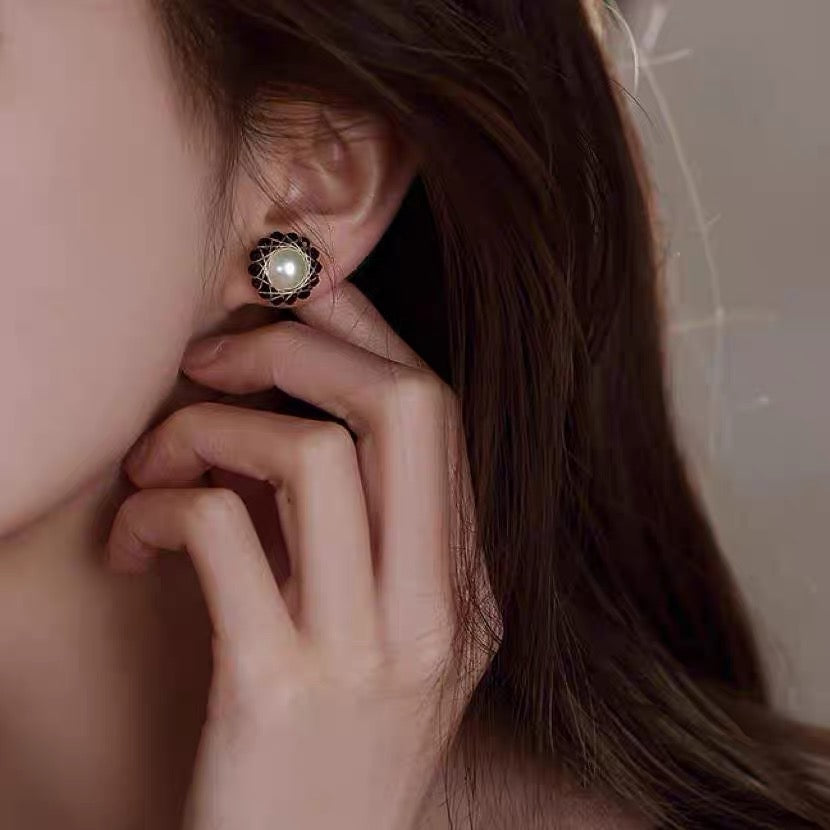 AAA Freshwater Pearl Earrings | Sunflower Design Real Pearl Stud Earrings with Stones (8-9mm)