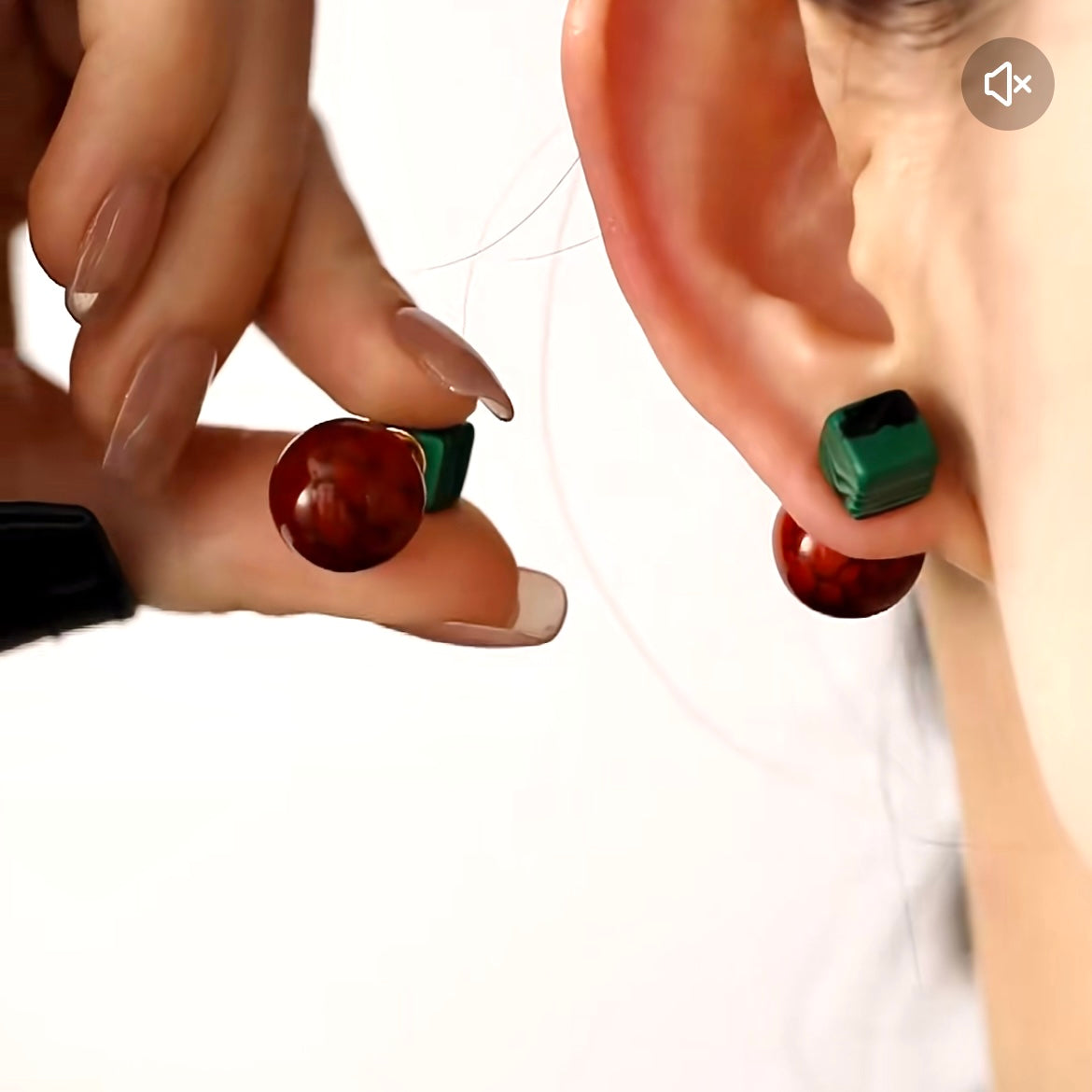 Silver Metal Stud Double Ball Earrings Tiger Eye Stone Earrings with S925 Silver Pin