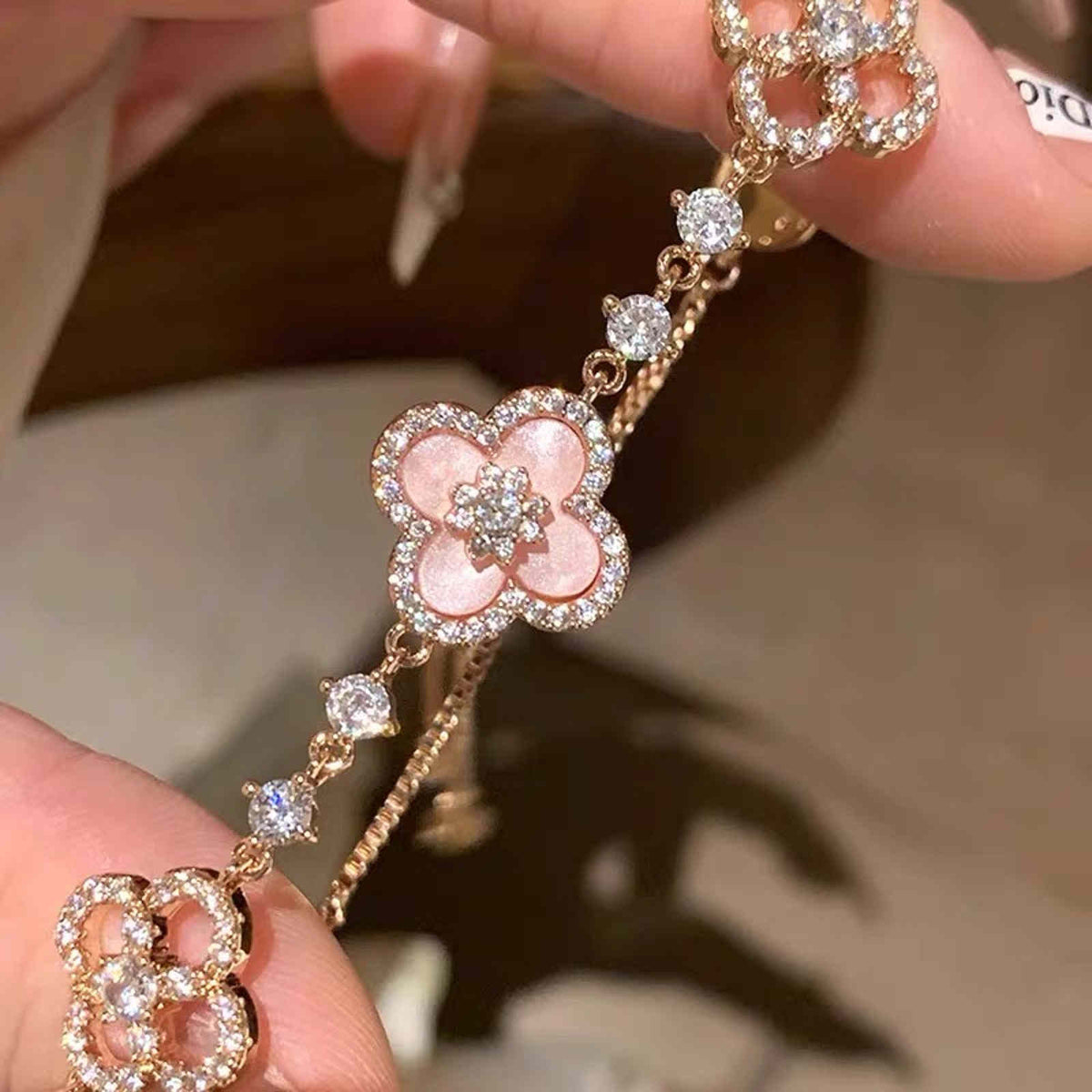 ●tow tow archive● Clover Symbol Bracelet Angora Pink TBH12 Crystal Clover Bracelets Luxury Style 14K Gold Plated Pink