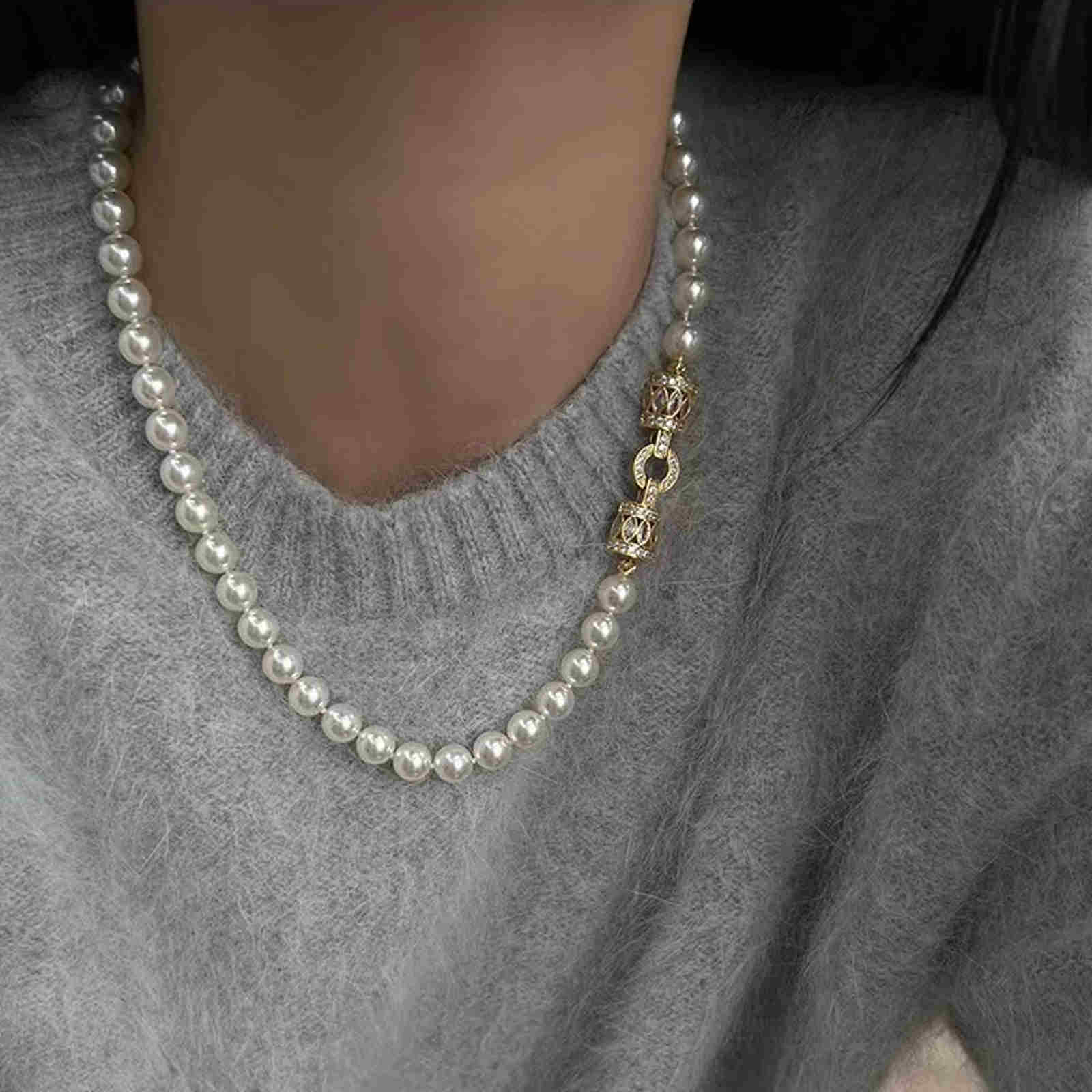 Multi-Strand Long Pearl Necklace Luxury Style White Pearl Chain Necklace