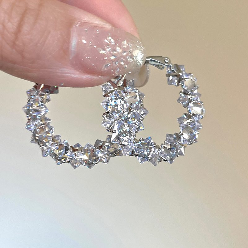 Grandes boucles d'oreilles créoles en cristal et diamants scintillants avec broches en argent S925