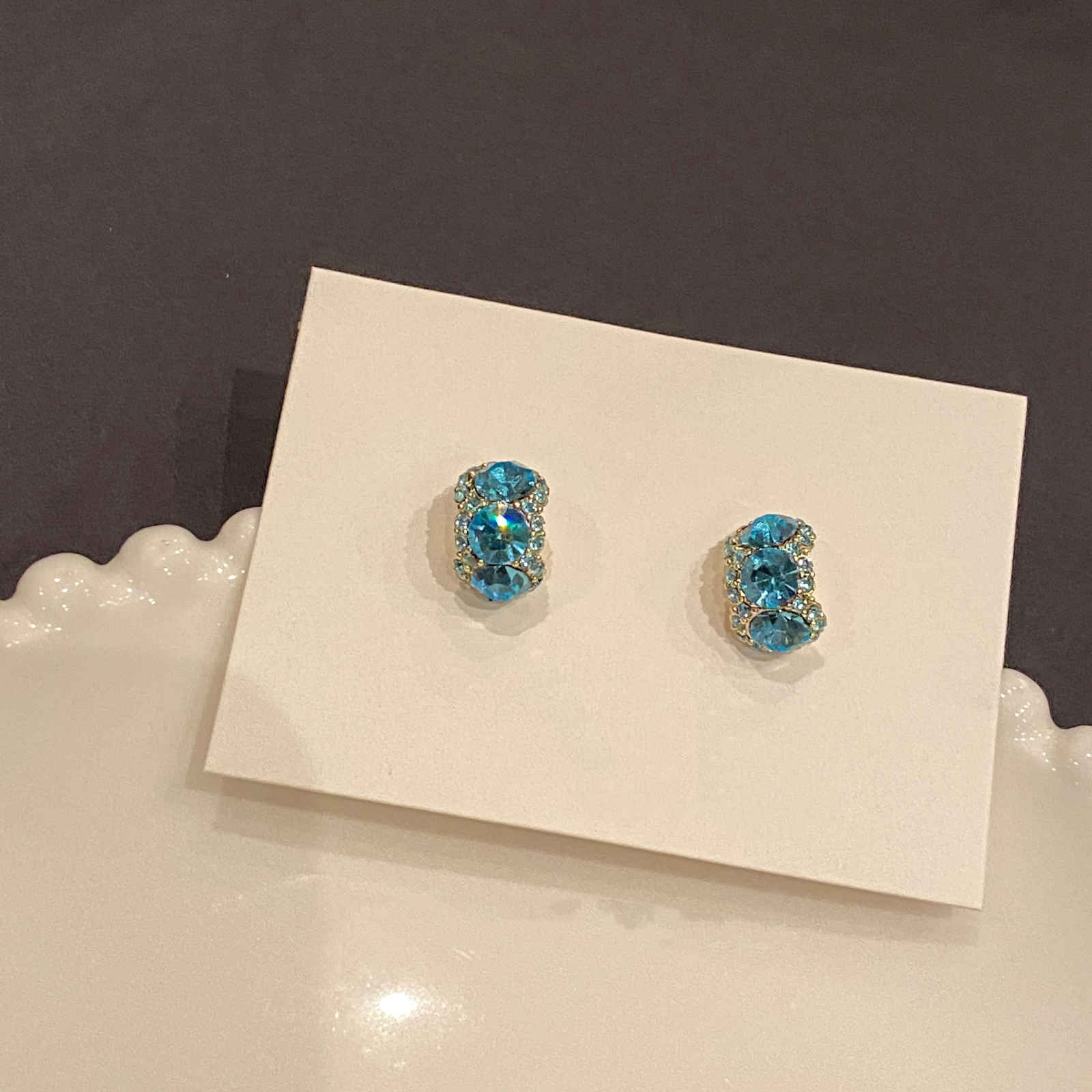 Pendientes de circonita azul Pendientes de diamantes brillantes con pasadores de plata S925