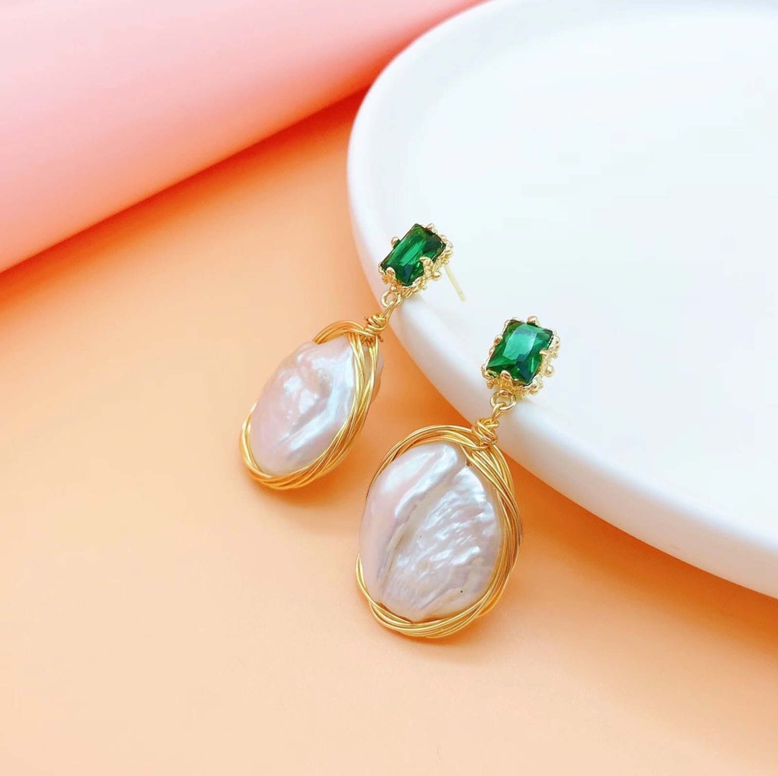 Pendientes colgantes de perlas barrocas auténticas, pendientes de perlas grandes AAA de alto brillo de 12mm con ágata verde y Pin de plata S925