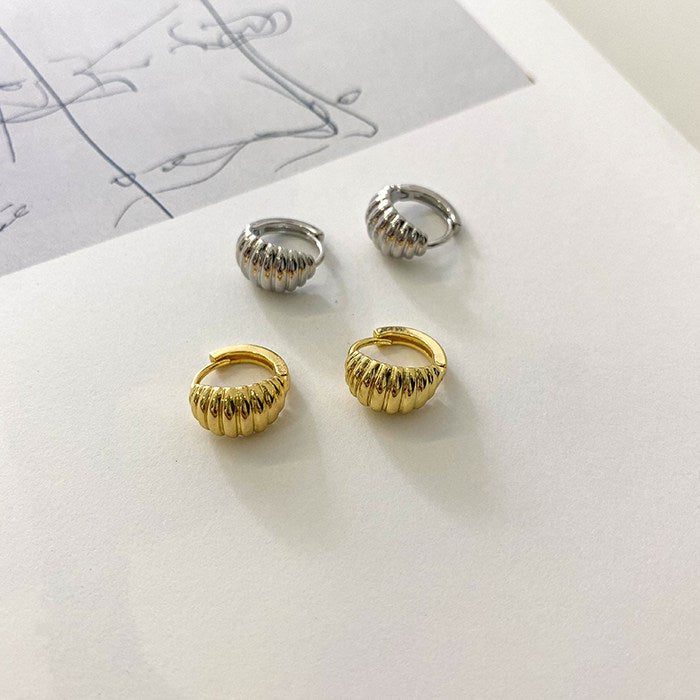 Petite Hoop Earrings Small Croissant Hoop Earrings with S925 Silver Pin