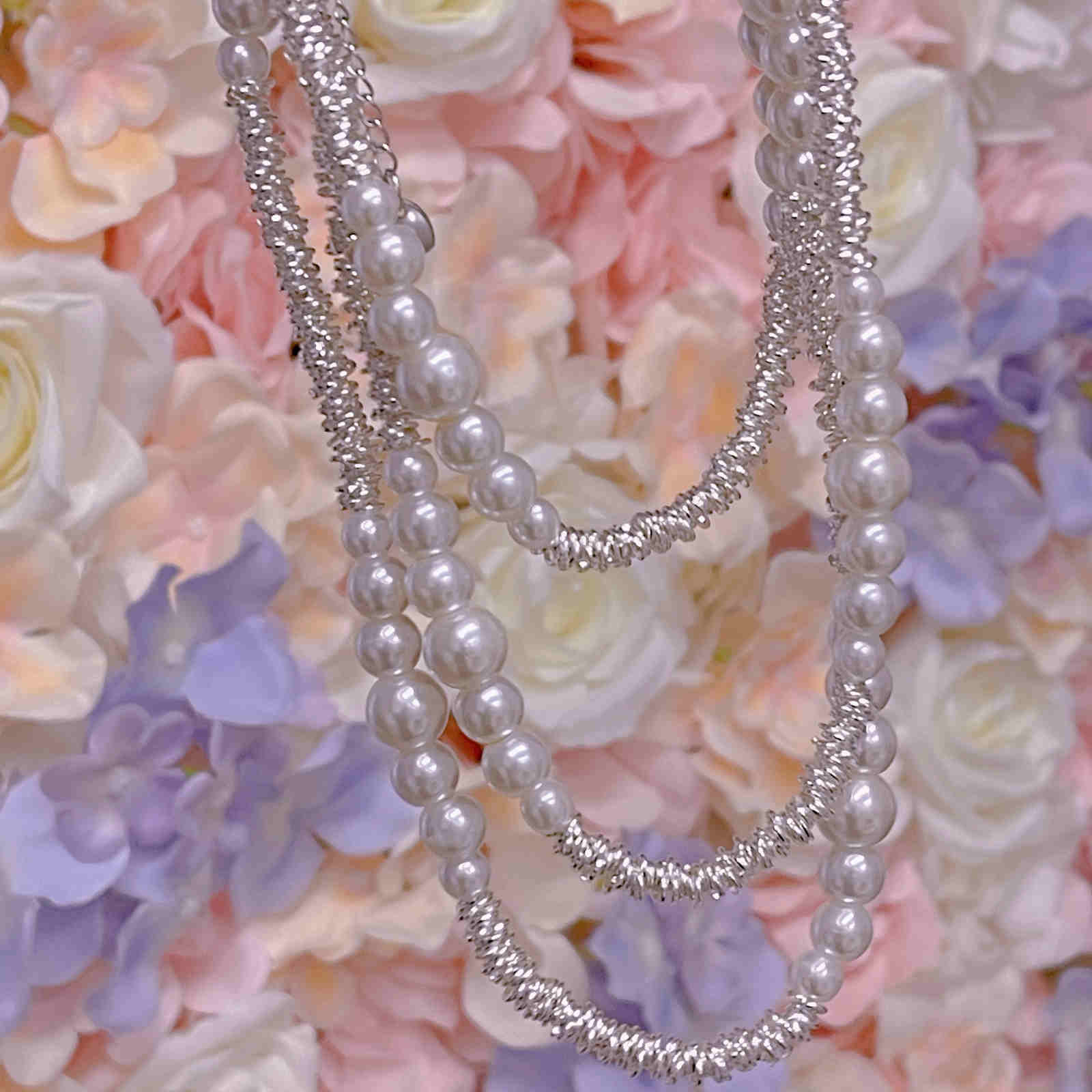 100cm Long Shell Pearl Necklace with Shiny Shattered Silver Design A Lady's Must-Have