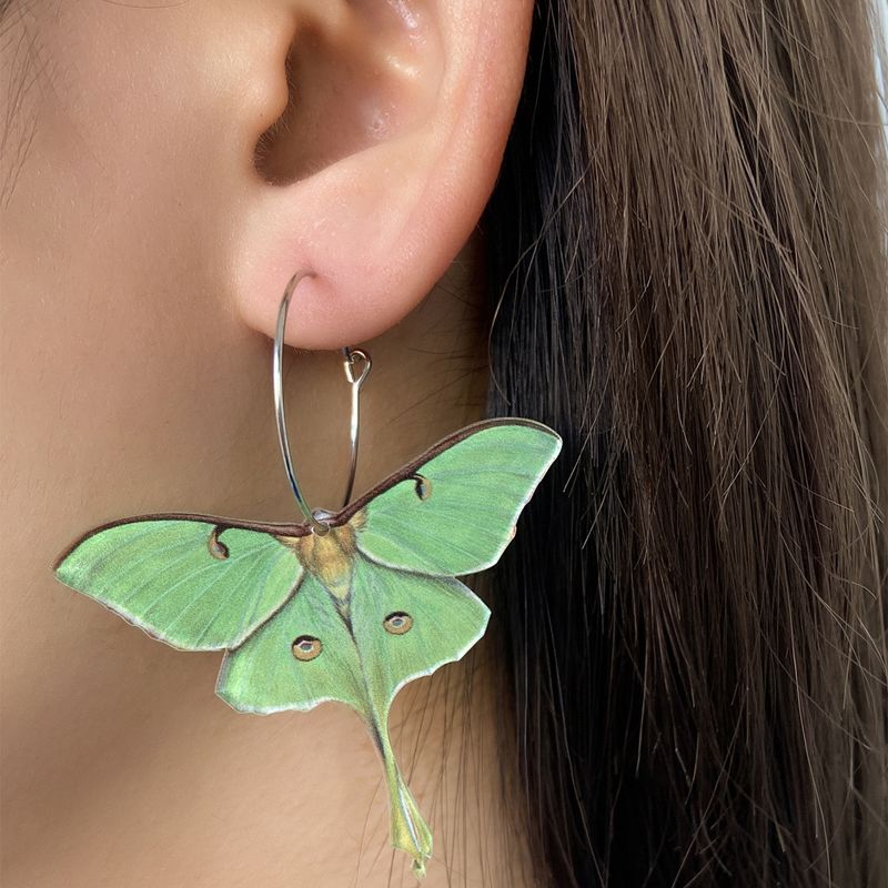 Pendientes colgantes únicos de mariposa verde Pendientes de aro de oro