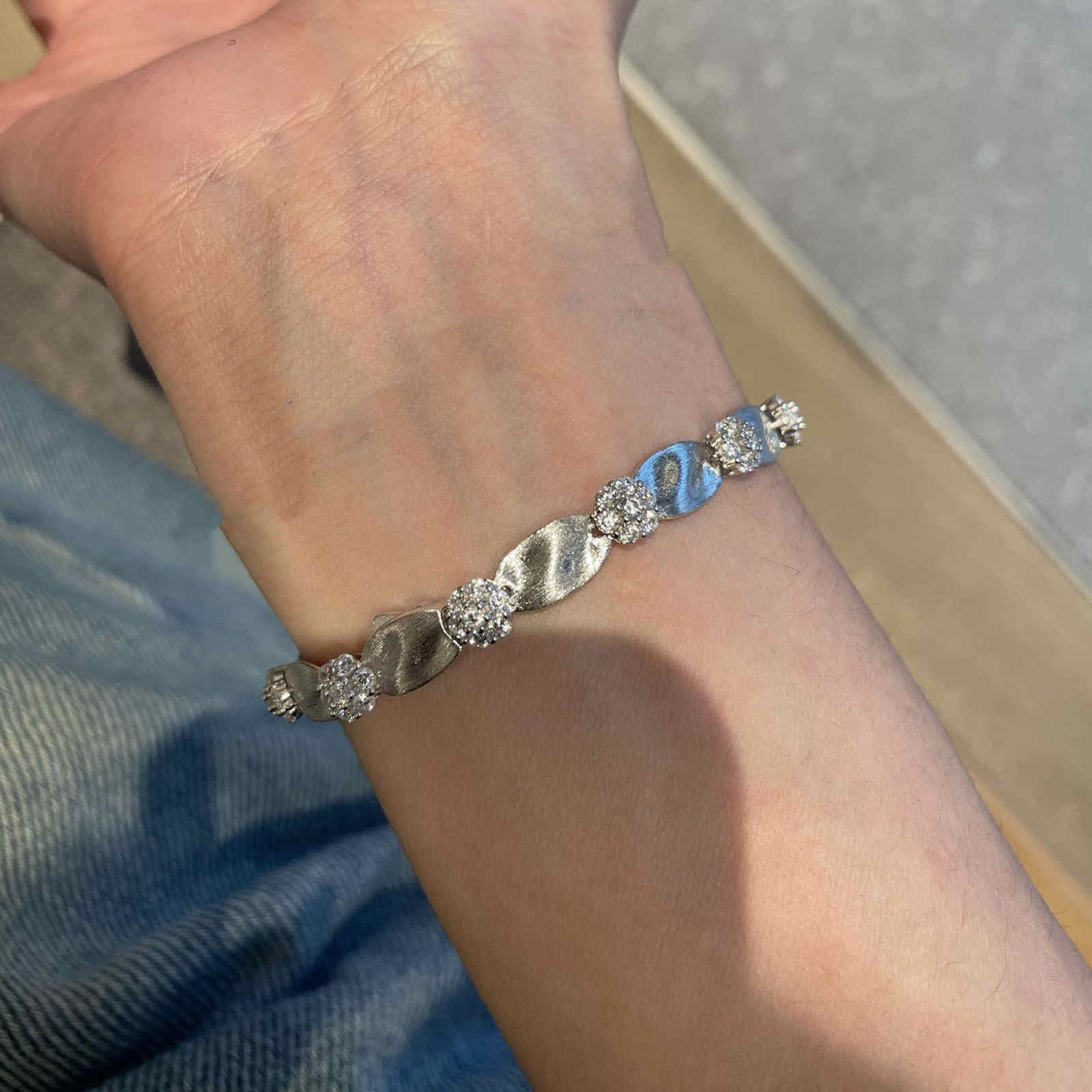 Gold and Silver Necklace and Bracelet Crystal Flower with Chunky Line Chain Necklace