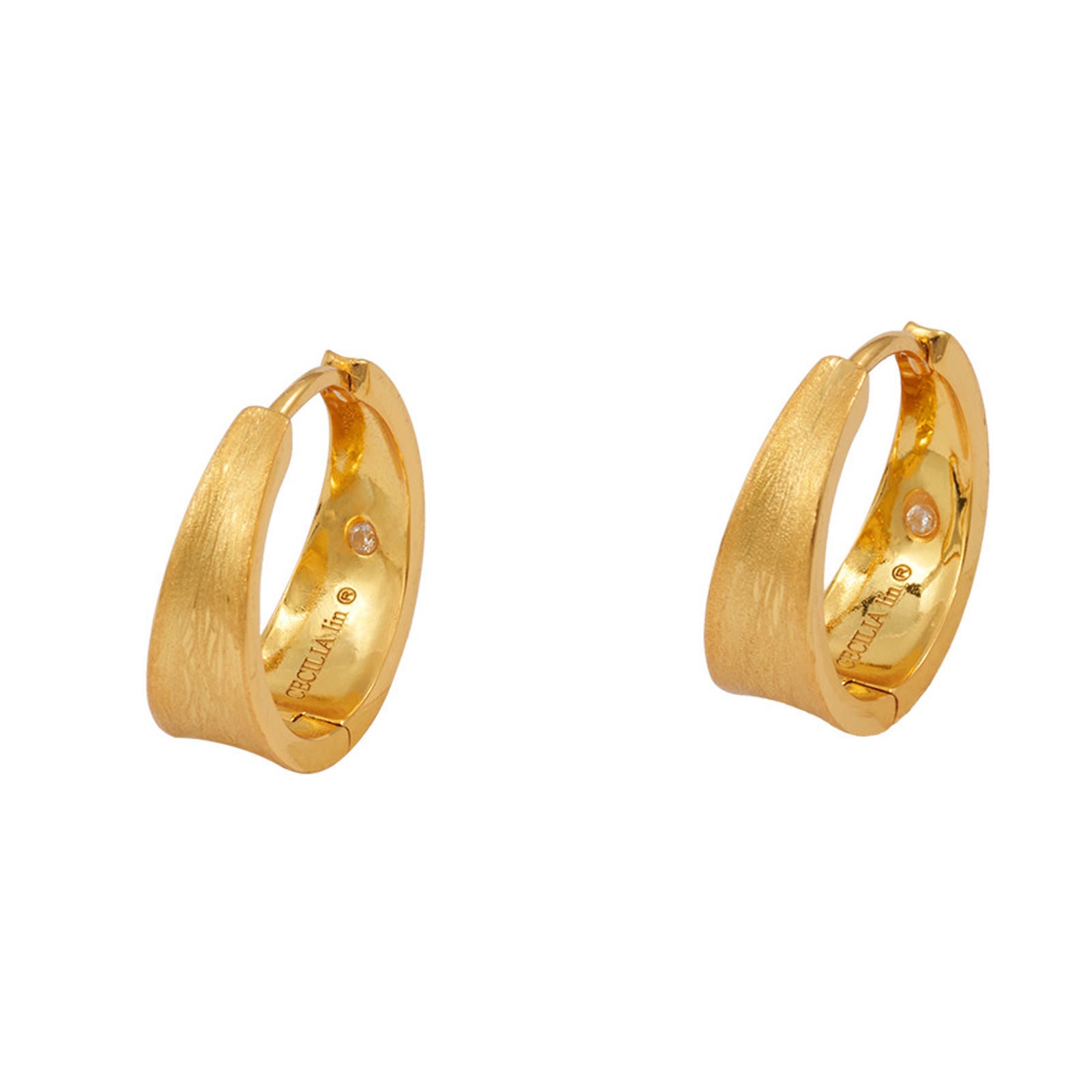 Pendientes de aro diseñados Pendientes de aro pequeños chapados en oro de 18 quilates Clip y pasador de plata S925