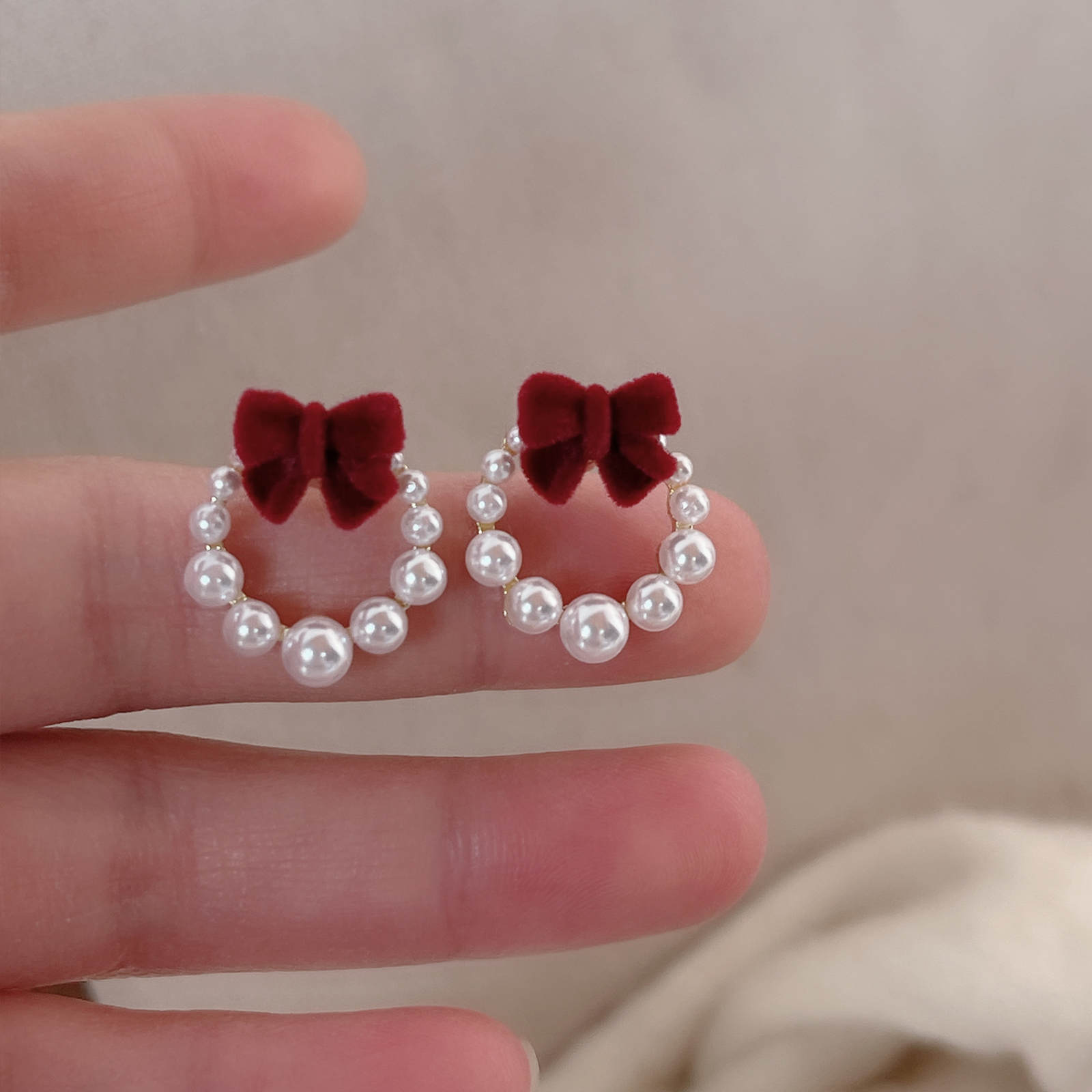 Xmas New Year Red Earrings Bow with Pearl Wreath Earring Studs with Silver Pin