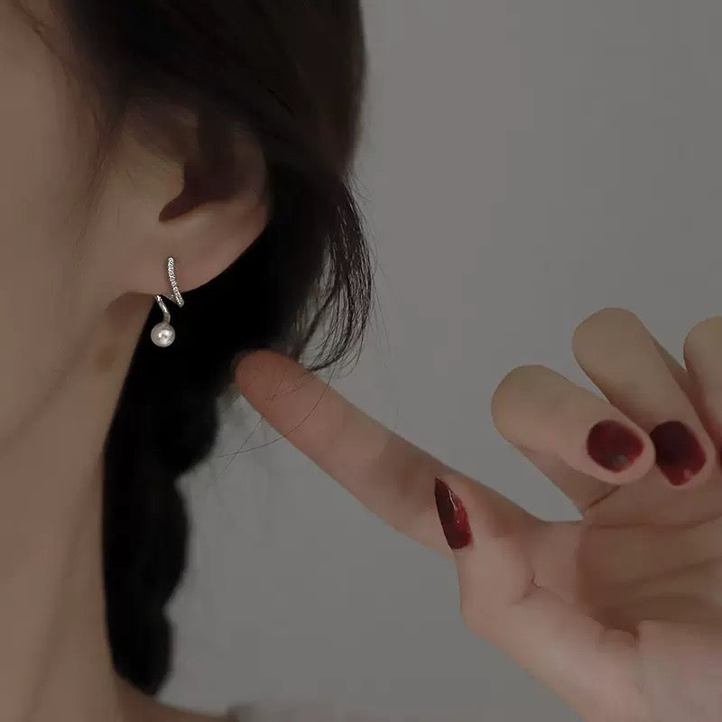 Twisted Pearl Drop Earrings Gold and Silver Crystal Clasp Pearl Earrings with Silver Pin