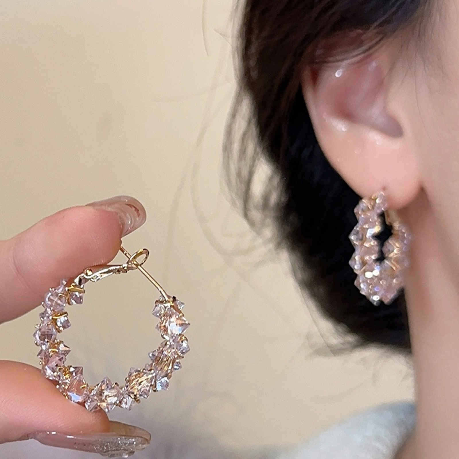 Grandes boucles d'oreilles créoles en cristal et diamants scintillants avec broches en argent S925