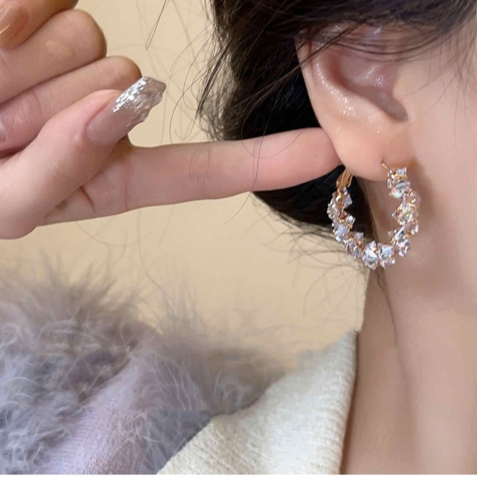 Grandes boucles d'oreilles créoles en cristal et diamants scintillants avec broches en argent S925