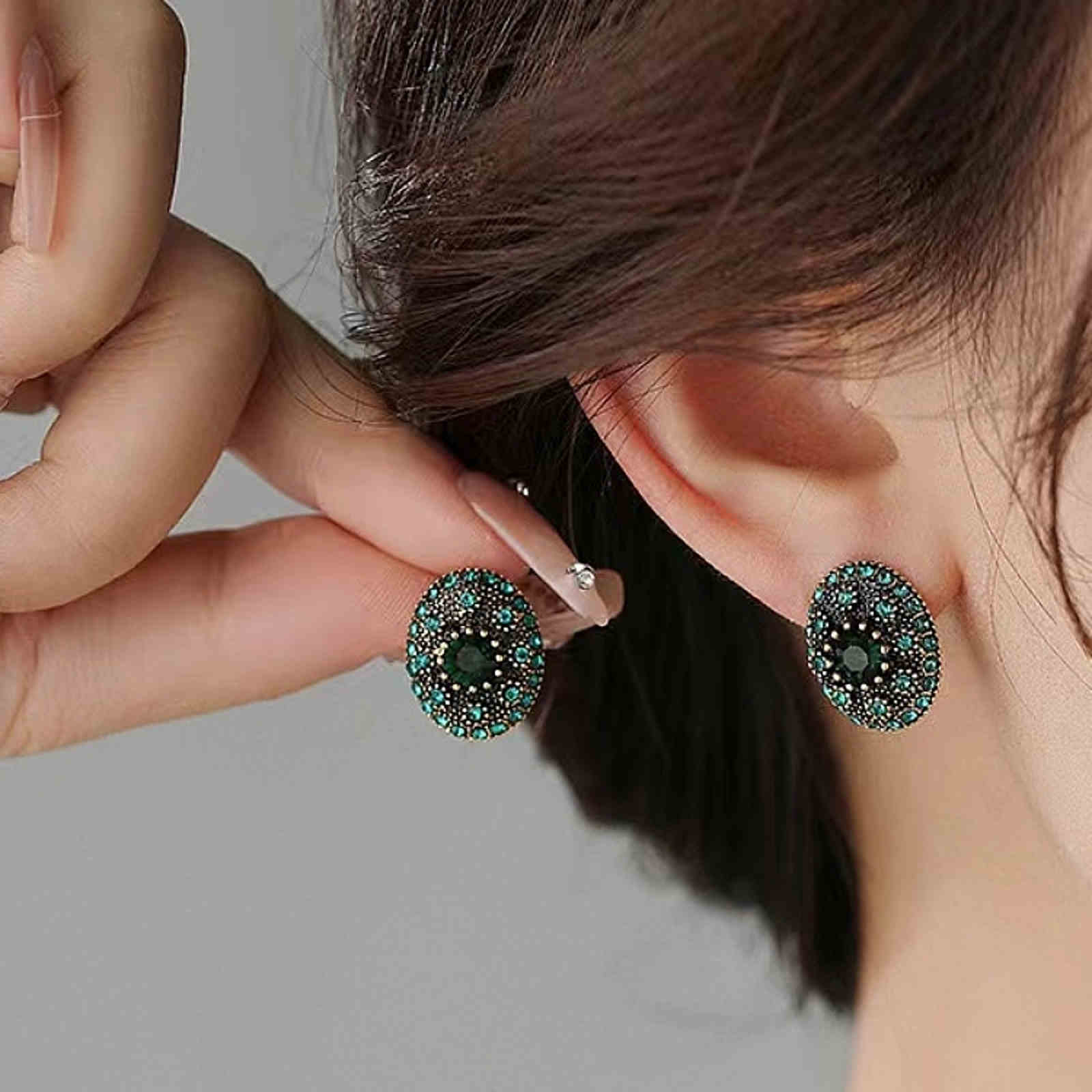 Pendientes de cristal verde Pendientes redondos de circonita con pasador de plata S925