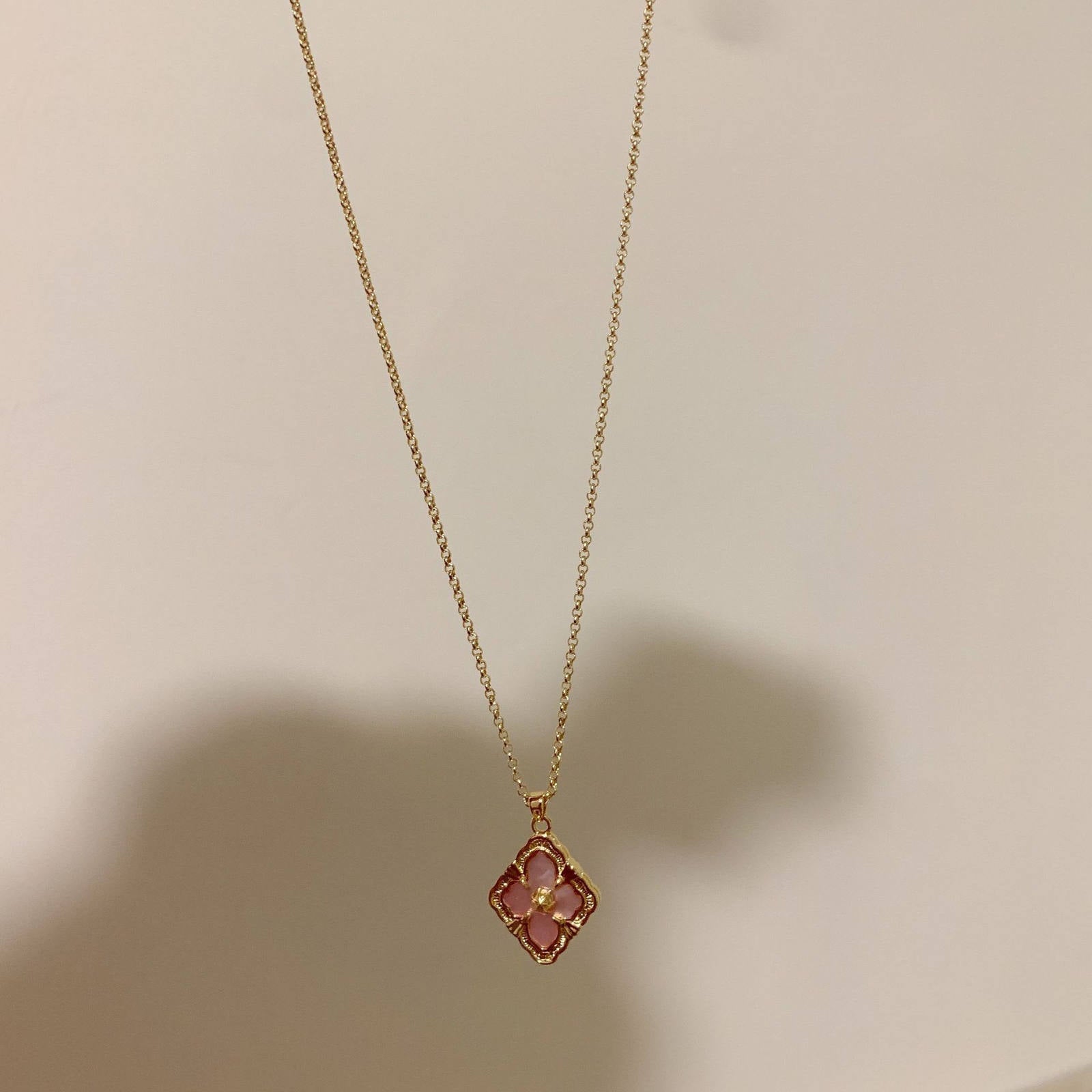 Luxury Mother of Pearl Clover Necklace 14K Gold Plated Chain Necklace