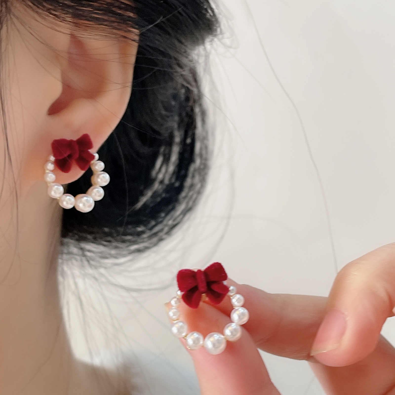 Xmas New Year Red Earrings Bow with Pearl Wreath Earring Studs with Silver Pin
