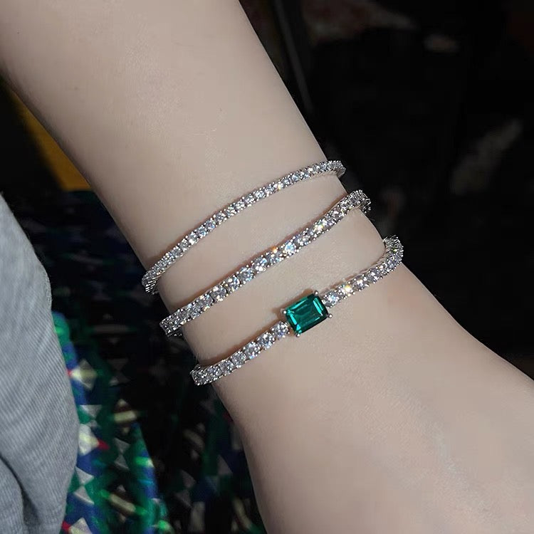 Super Shiny Diamond Bracelet Gold and Silver Tennis Bracelet with Silver Clasp 17cm for Women and Men