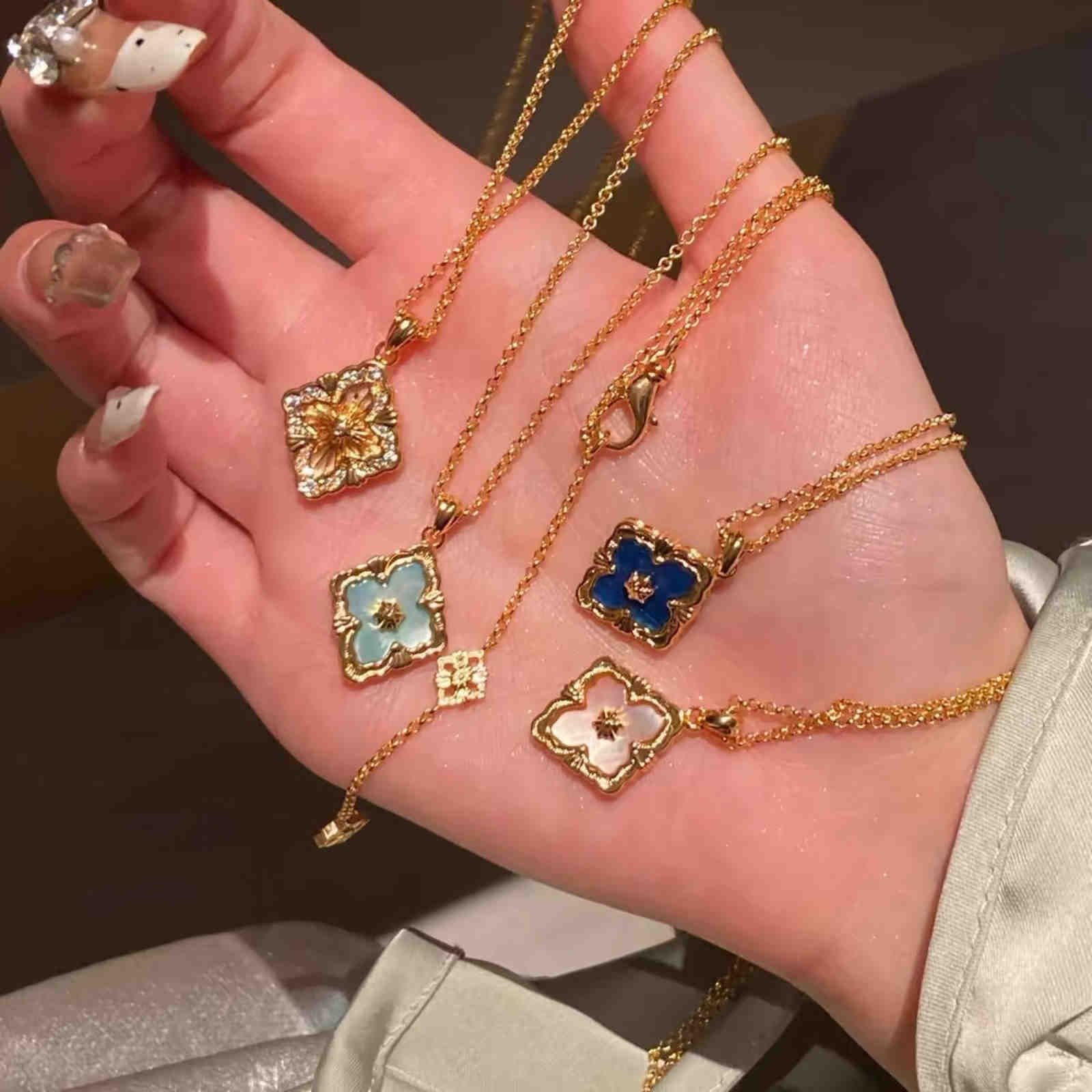 Luxury Mother of Pearl Clover Necklace 14K Gold Plated Chain Necklace