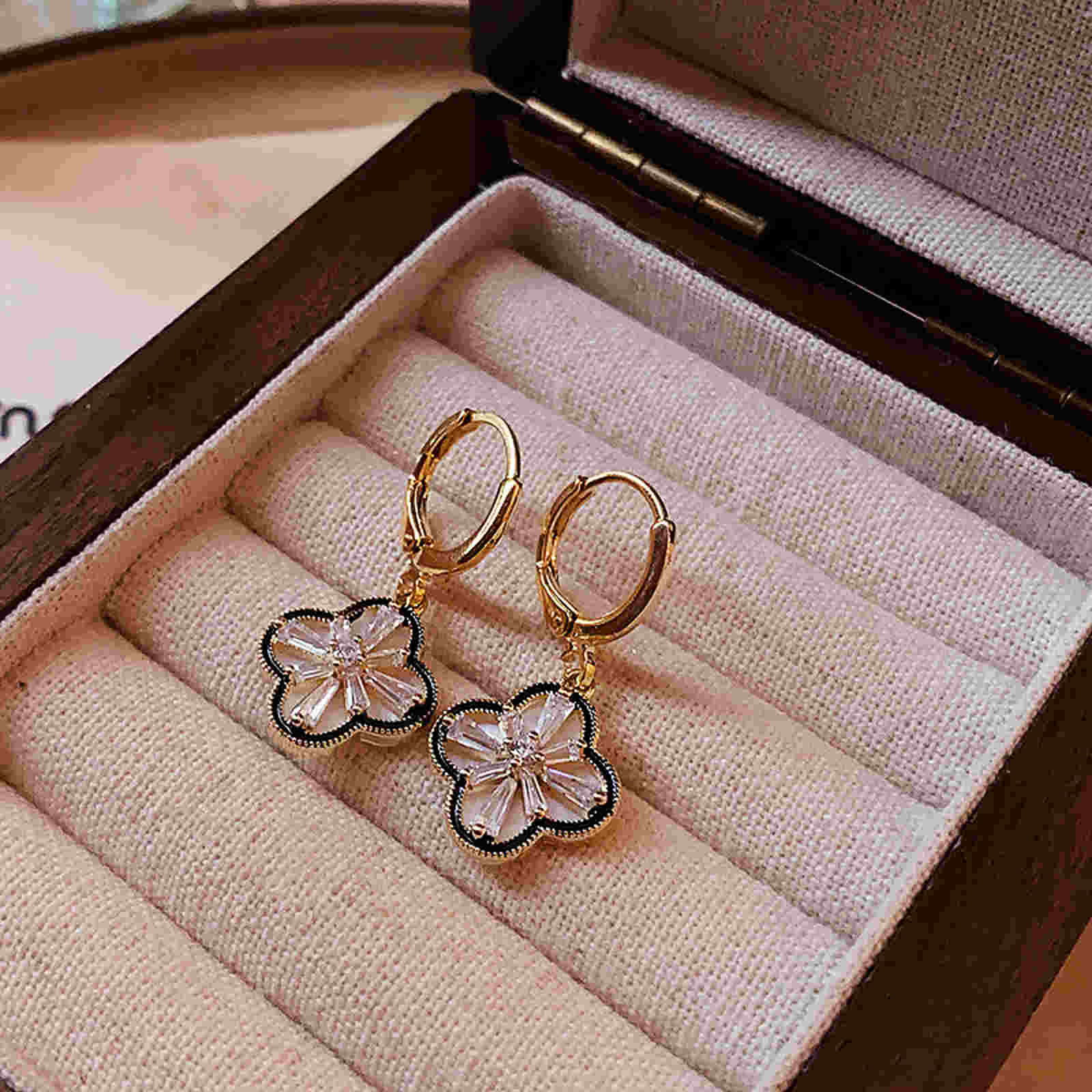 Diamond Clover Earrings Gold Hoop Lucky Clover Drop Earrings with Sterling Silver Pins