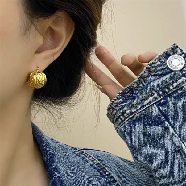 Breite, klobige Creolen, 18 Karat vergoldet, Argyle-Croissant-Huggie-Ohrringe, halbe Creolen mit S925-Silberstift