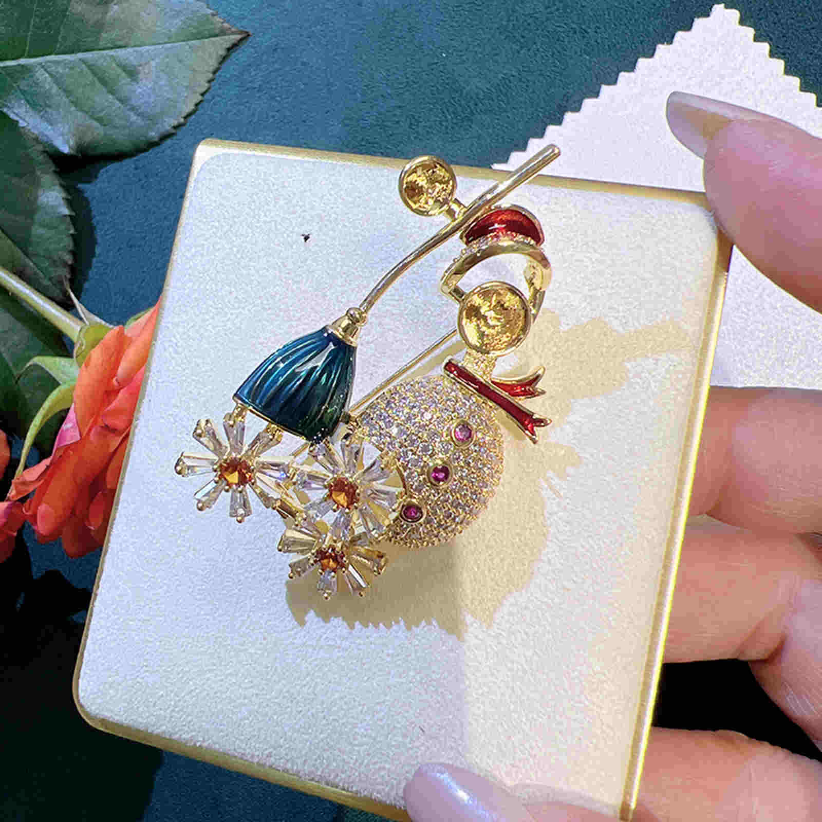 Christmas Pearl Snowman Brooch Pin Freshwater Pearl Snowploughing Cute Snowman Brooch