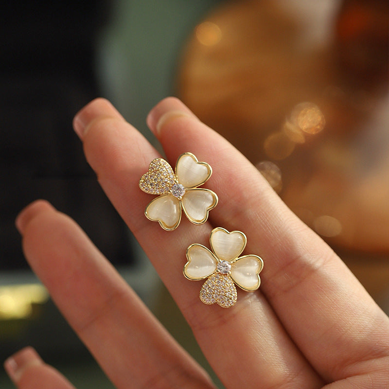 White Four Leaf Clover Earrings Stud Crystal Four Leaf Clover Earrings with S925 Silver Pins