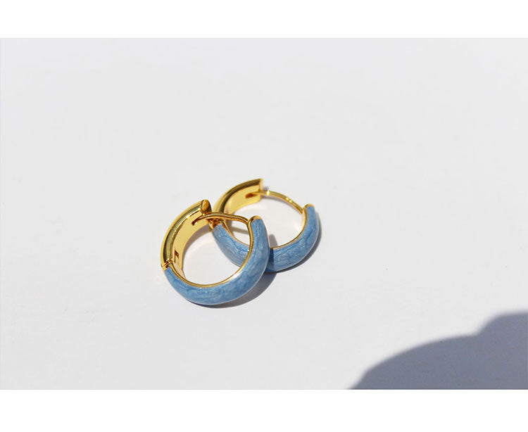 Pendientes de aro de esmalte azul Pendientes de aro anchos pequeños franceses chapados en oro con pasador de plata S925