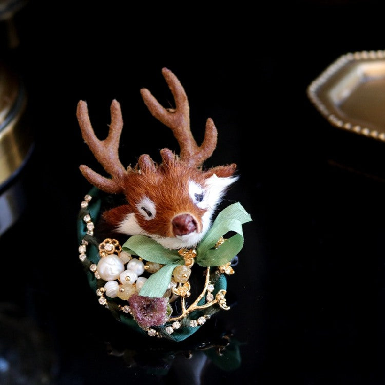 Elk Brooch Furry Deer Christmas Brooch Pin with Xmas Gift Box