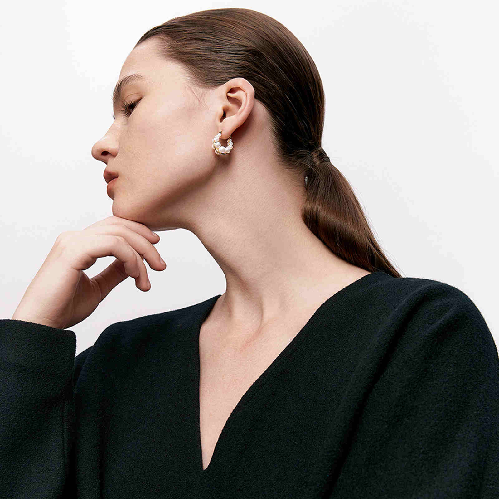 Shell Pearl Hoop Earrings Gold Earring Hoop with White Pearls and Silver Pins