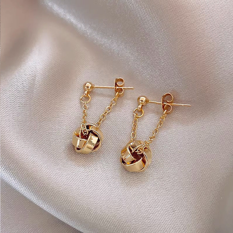 Pendientes de lazo colgantes de oro con pasador de plata S925