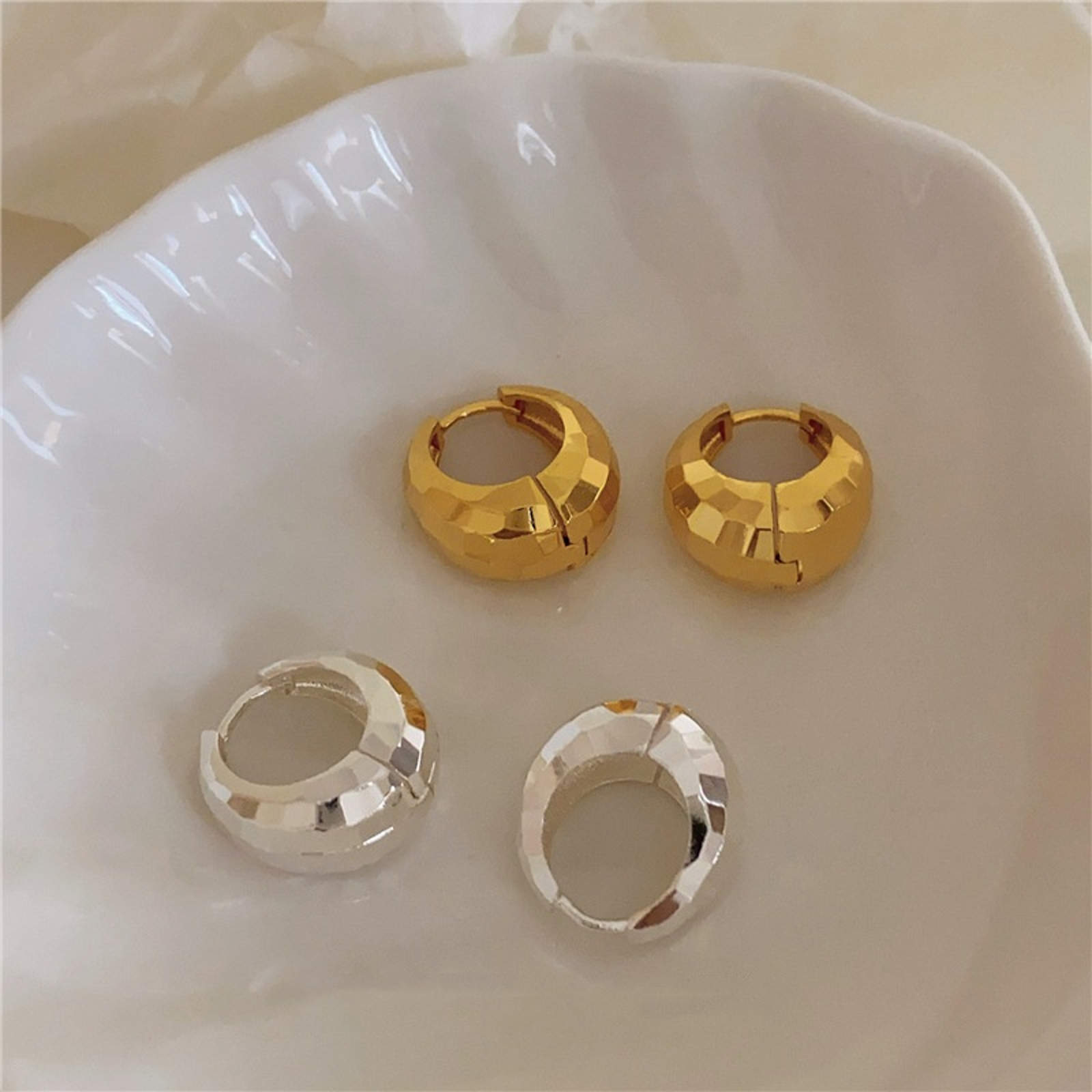 Trendy 18K Gold Plated Hoop Earrings Geometry Huggie Hoop Earrings Gold and Silver