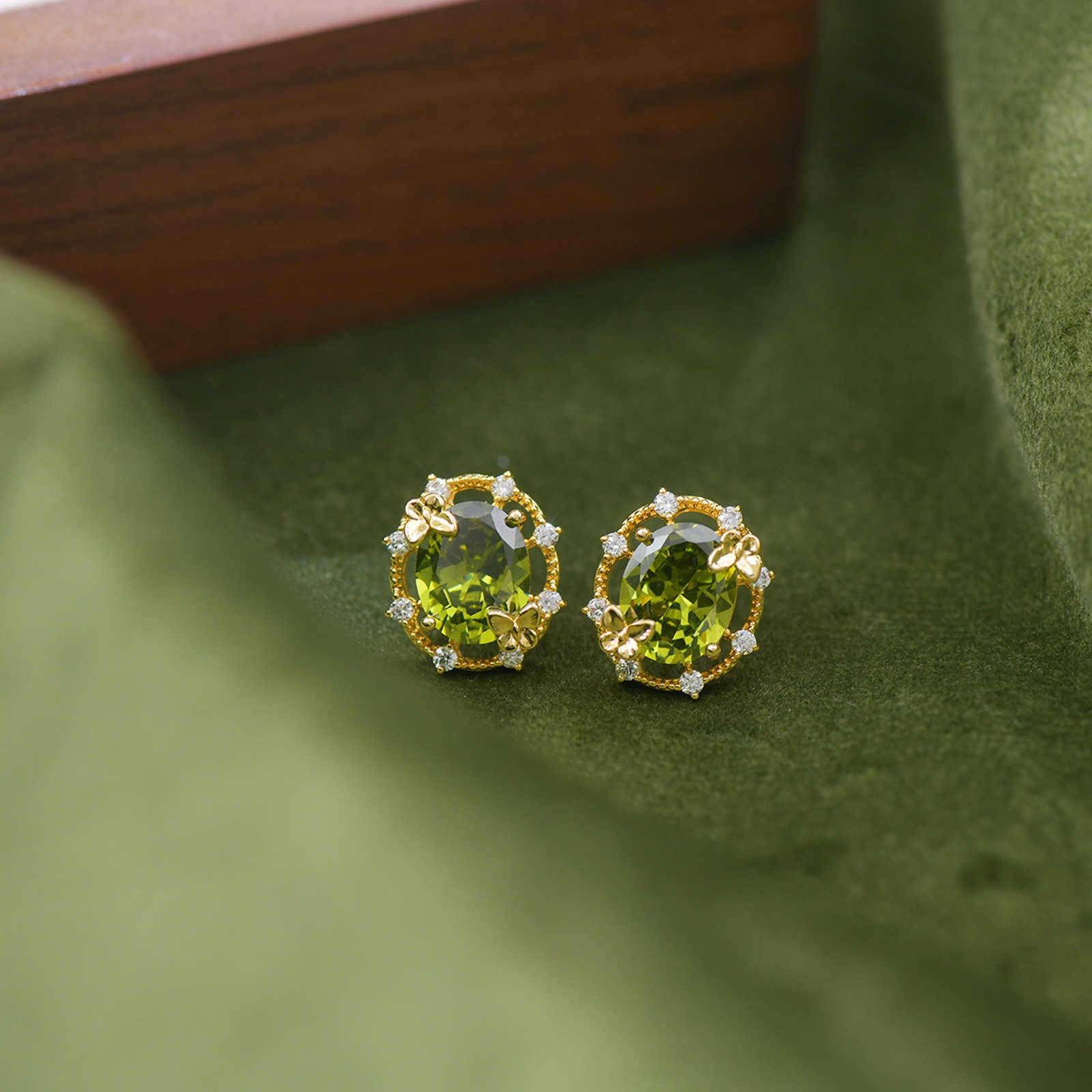 Peridot Stone Jewelry Set Peridot Earrings Bracelet Necklace and Rings Olivine Stone Jewelry